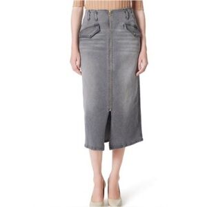 ! NWT. DEE OCLEPPO Women's Millie Zipper Front Denim Skirt